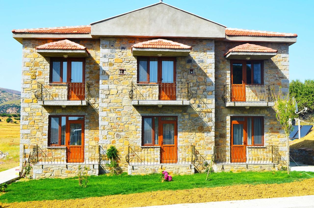 Laz Koyu Pansiyon İmroz Buitenkant foto